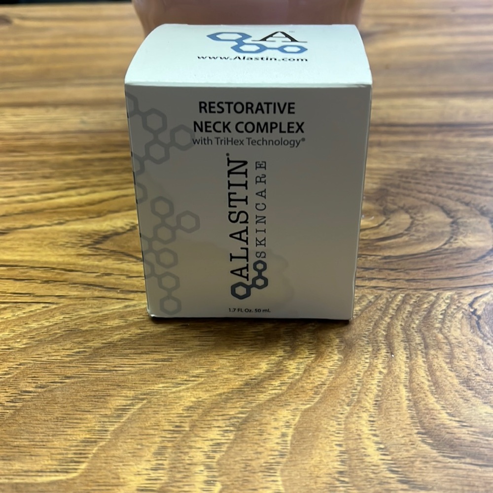 Alastin Restorative Neck Complex 1.7oz